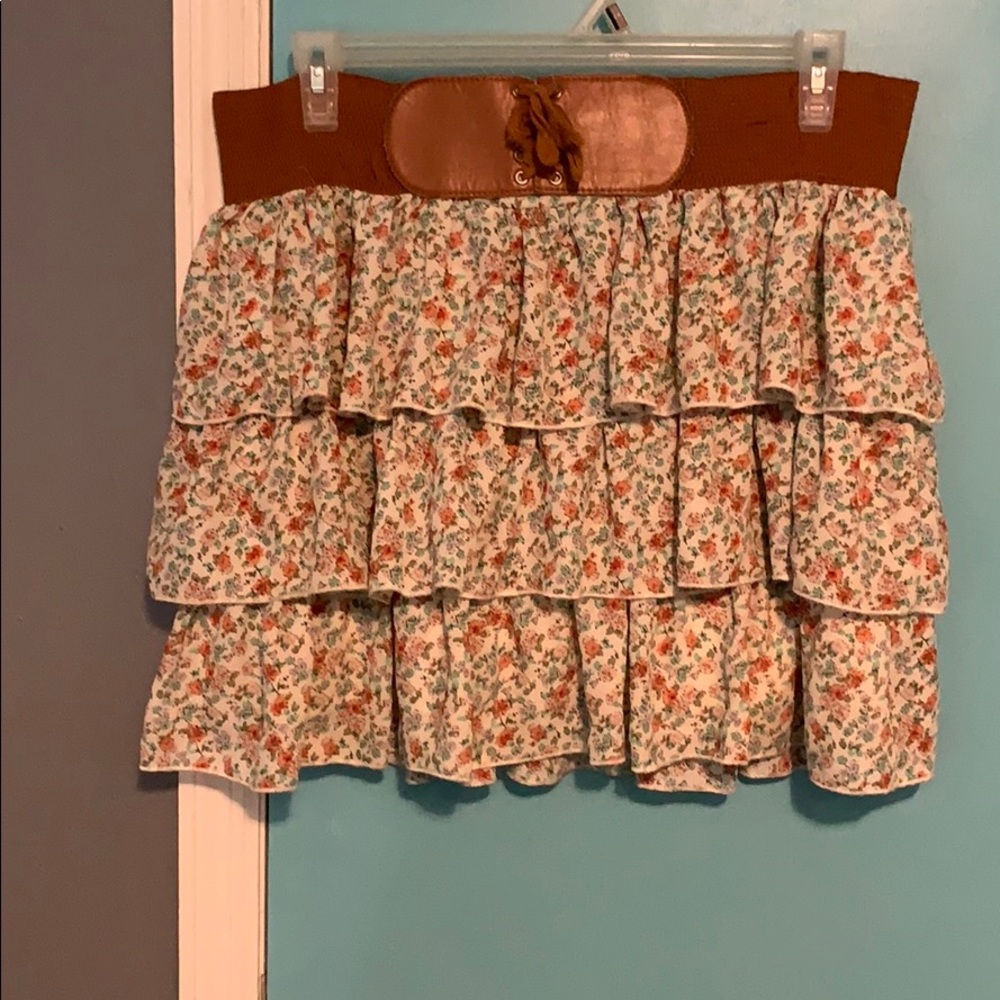 Ruffle skirt